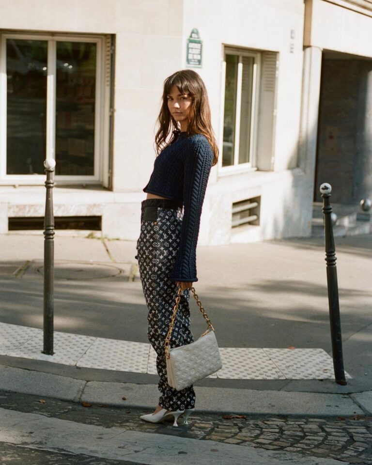 Maia Mitchell Instagram - In Paris with @louisvuitton 🖤 #LVpartner
