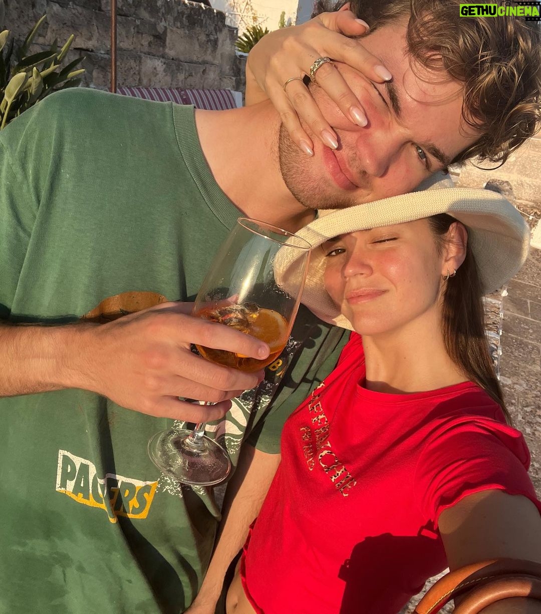 Maia Mitchell Instagram - Just being big tourists and loving every moment over here 🥹 Puglia, Italy