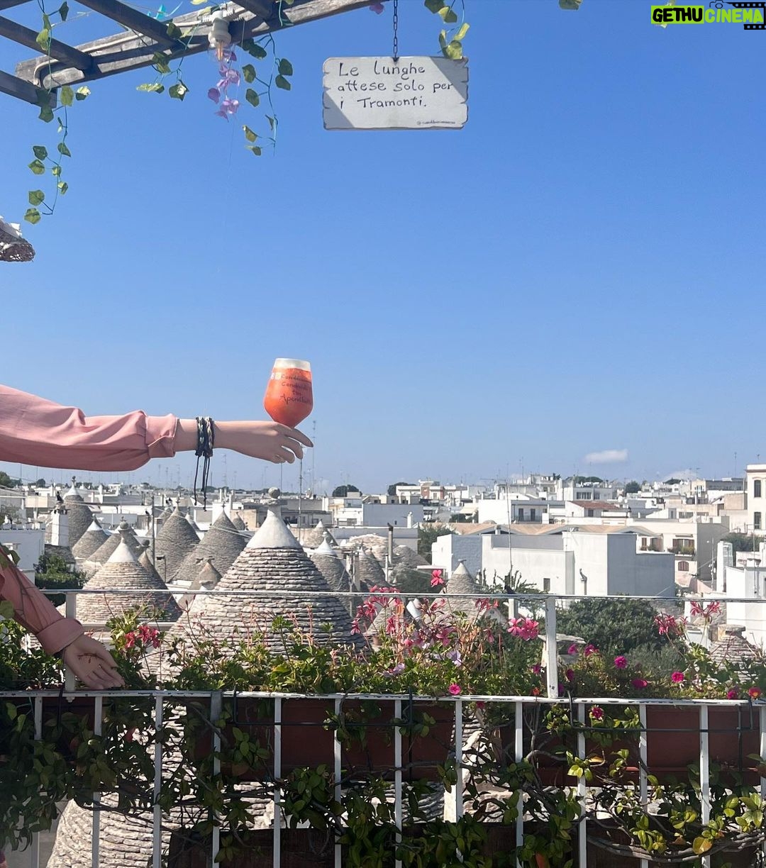 Maia Mitchell Instagram - Just being big tourists and loving every moment over here 🥹 Puglia, Italy