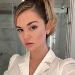 Maia Mitchell Instagram - This here today’s lewk (it’s been a while) New York