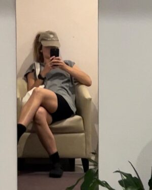 Maia Mitchell Instagram - If it’s against the rules to do a grid of just mirror selfies then LOCK ME UP 🥵