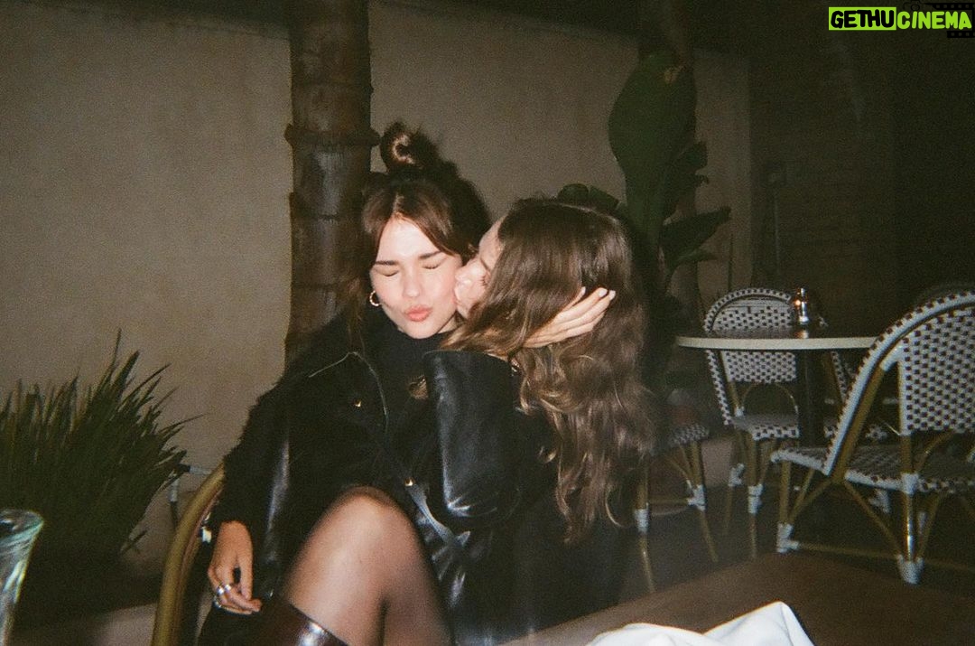 Maia Mitchell Instagram - Friends on (old) film 🤍