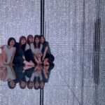 Maika Yamamoto Instagram - 「Bailar」 素敵な空間で 大切な友達と。 たくさん写真と動画があって選べない😮‍💨🤍 teamLab Planets TOKYO/チームラボプラネッツ @teamlab.planets @umino_hasegawa @_ayaka310 @hitomi_sueyoshi @musk_nails 📷 @i0_382 teamLab Planets TOKYO / チームラボプラネッツ