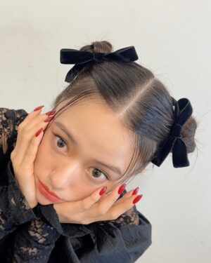 Maika Yamamoto Instagram - 🦋🦋🖤🖤