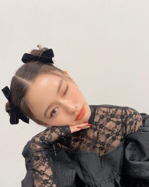 Maika Yamamoto Instagram - 🦋🦋🖤🖤