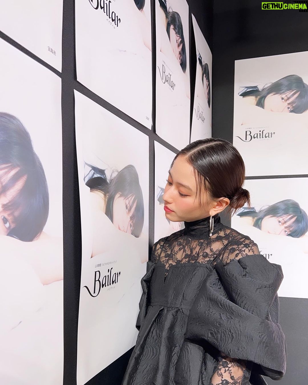Maika Yamamoto Instagram - 🦋🦋🖤🖤