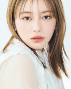 Maika Yamamoto Instagram - 🤍 @maquia.magazine