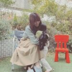 Maika Yamamoto Instagram - 「sister」最終話。 ありがとうございました。 原作と違って驚いた方もいたと思います。 娘の陽奈が可愛くってたまらんかったです。 ママーママーって現場で呼んでくれて愛おしかったー。 美織ちゃんにもお姉ちゃん！遊ぼーって☺︎ 癒されました。 TverやHuluでも見逃し配信してるので是非ご覧ください🙏🏻✨ @sister_ytvdrama