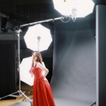 Maika Yamamoto Instagram - 去年は「カラダ探し」の現場で24歳を迎えました。 (2.3.4枚目は環奈と真悠、マネージャー陣がお祝いしてくれた時に真悠が撮ってくれた写真です) 今年は「sister」の現場で25歳を迎えました。 現場の皆さんにお祝いしていただいたり 大切な大切な私の友達が集まってサプライズをしてくれました。 応援してくださってる皆さんの投稿も全部見ました。とっても嬉しいです。ありがとうございます。 映画「カラダ探し」本日公開です！！！ 明日の舞台挨拶お待ちしてます。 ドラマ「sister」お楽しみに。