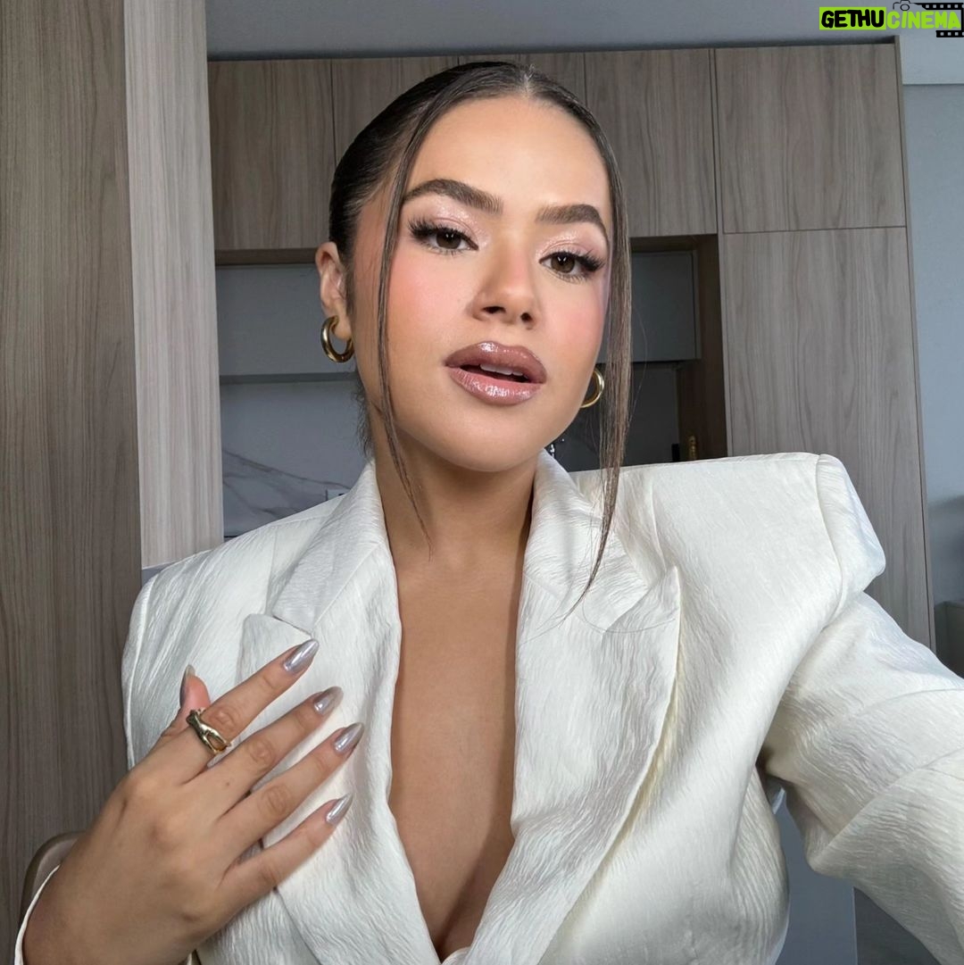 Maisa Silva Instagram - conhecendo o novo escrit贸rio da nossa @ag.mudah 馃 S茫o Paulo, Brazil
