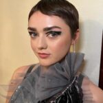 Maisie Williams Instagram - gq men of the year awards the awards the men amen @britishgq @bulgarihotels #bulgarihotellondon Bulgari Hotel London