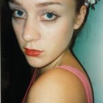 Maisie Williams Instagram - Annie Lennox, trinket knickers, paper clips, scary faces, and toast. here are some of my unimaginable looks from the week. now i shall retire from social media until Paris x Make up: @zoetaylormakeup and @barikhalique Hair: @bentalbott @claire__grech and @christophergatthair Thank you @harris_reed @maisonmargiela @harry_lambert @stefan_cooke @chopovalowena @missomalondon @mainslondon @simonerocha_ @fairmonthotels @thesavoylondon The Savoy Hotel, The Strand, London
