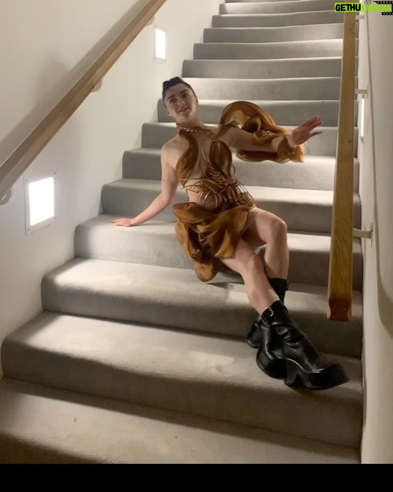 Maisie Williams Instagram - my first iris van herpen show first time seeing cgi in real life thom’s first haute couture show first time i heard someone call hector a ‘doggybag’ a big week for fashion x