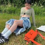 Maisie Williams Instagram - i am sunburnt and smiling 🐇