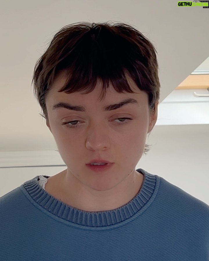 Maisie Williams Instagram - life lately Here & There