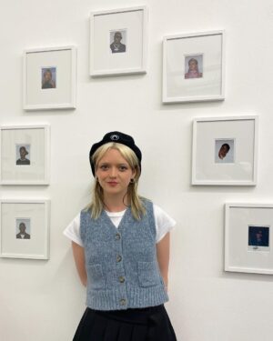 Maisie Williams Instagram - places + faces polaroids. i am uplifted 🌛🧃📿

love to everyone who worked on the book, it is exquisite 🤌🏻