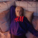 Maisie Williams Instagram - I am pleased to finally share the news of my partnership with H&M as ✨Global Sustainability Ambassador✨ and I cannot wait for you all to see what we have been working on. 💌 In this role, I will be working closely with experts within H&M to drive their sustainability initiatives and shape the path towards an accessible and circular fashion future. The long term goal is to use 100 percent recycled or other sustainably sourced materials for textiles across the entire H&M Group by 2030. ♻️ It’s time to take action and create more viable production circuits in fashion to protect our planet for the next generation. 🌎 🌱 @hm #jointherecyclingrevolution #looopit #letschangefashion