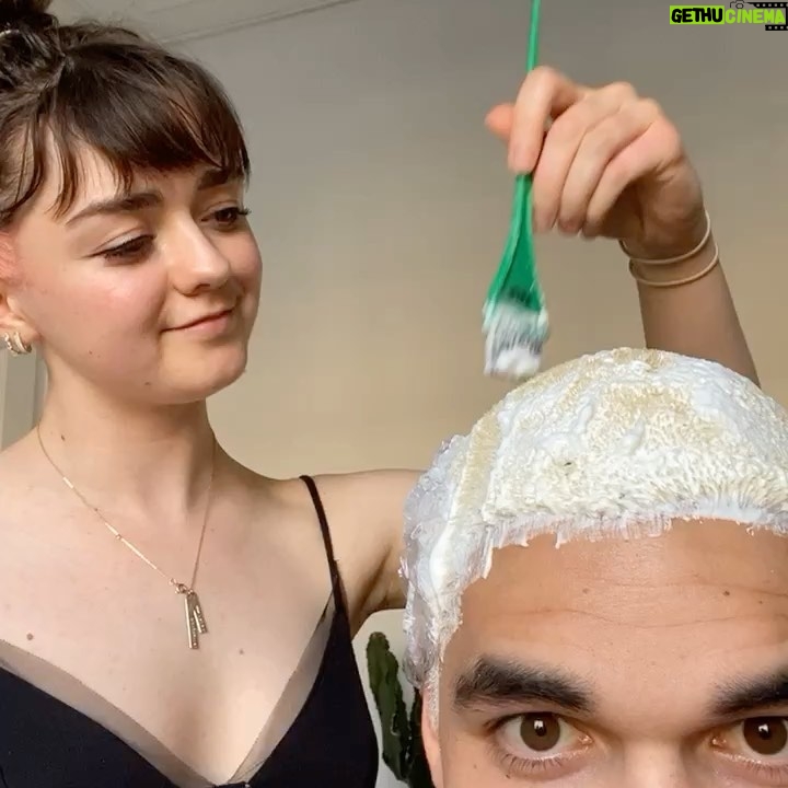 Maisie Williams Instagram - ²⁰²⁰ ᵉⁿᵉʳᵍʸ ᵇᵒᵃʳᵈ