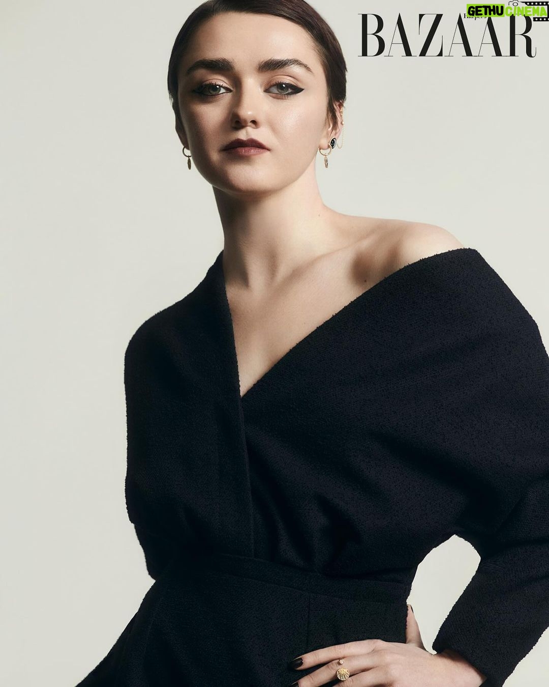Maisie Williams Instagram - 7 days until the new look premieres on @appletv ❣️