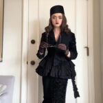 Maisie Williams Instagram – 7 days until the new look premieres on @appletv ❣️