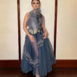 Maisie Williams Instagram - gq men of the year awards the awards the men amen @britishgq @bulgarihotels #bulgarihotellondon Bulgari Hotel London