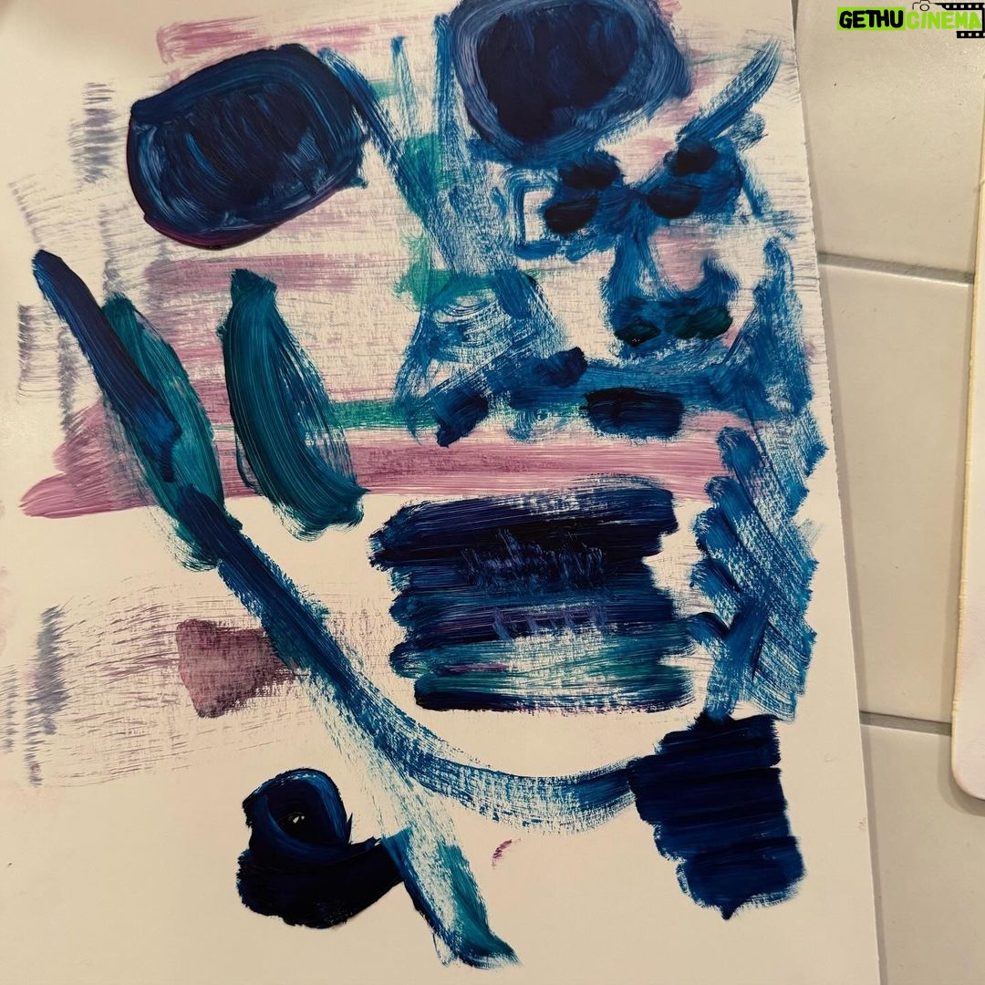 Maisie Williams Instagram - ŵ̷w̷h̷ę̷r̷e̷ ̷a̷r̷e̷ ̷w̷e̷ ̷g̷o̷i̷n̷g̷?̷