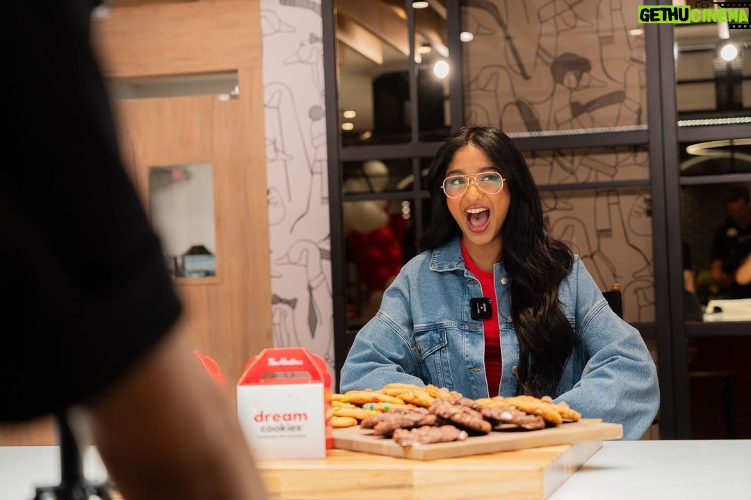 Maitreyi Ramakrishnan Instagram - I can’t believe I got to work with @timhortons to help launch their NEW Dream Cookies! Seriously, I can’t believe it because it really doesn’t feel like work when you’re partnering with a brand that truly is such a key part of how you’ve grown up (because I’m a Mississauga Suburban gal). I’ve always been team cookies, so this partnership was so perfect throughout the whole process. Being able to shoot a commercial (that also has my brother in it?!) and host so many lovely folks for a tasting event at the Tim Hortons Test Kitchen was a blast. To be very honest, it felt like a wedding between me and Tim Hortons and honestly I’m okay with that. If you get the chance to try out the new Dream Cookies, let me know! Or let me know your favourite items from Tims. ALL THE DREAM COOKIES AND AN EVERYTHING BAGEL TOASTED WITH HERB AND GARLIC CREAM CHEESE FOR THE WIN!❤️🇨🇦