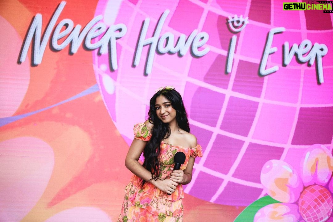 Maitreyi Ramakrishnan Instagram - The best send off for @neverhaveiever I seriously can’t believe this is happening all in BRAZIL!! I’m having so much fun here and the FOOOOOOD!!! On another note, I also can’t believe @darrenbarnet @jarenlewison and I haven’t killed each other🥰❤️