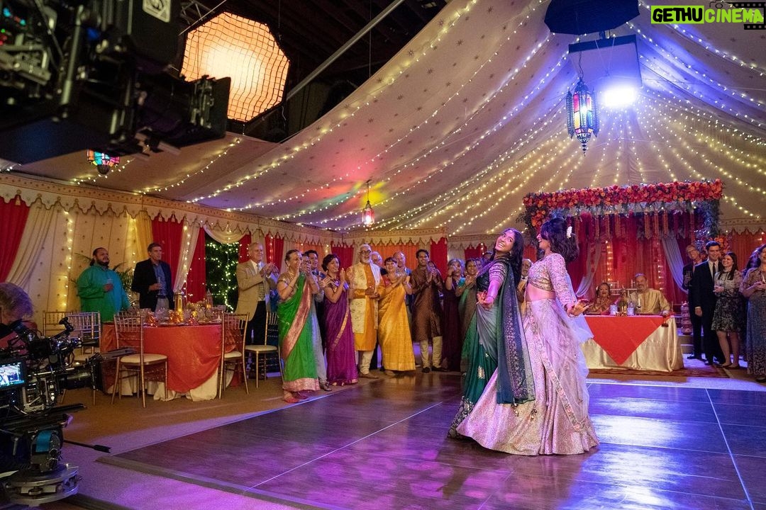 Maitreyi Ramakrishnan Instagram - some fancy BTS photos for you, and you, and YOU! Once a cricket, always a cricket 🦗 🎓❤️💛