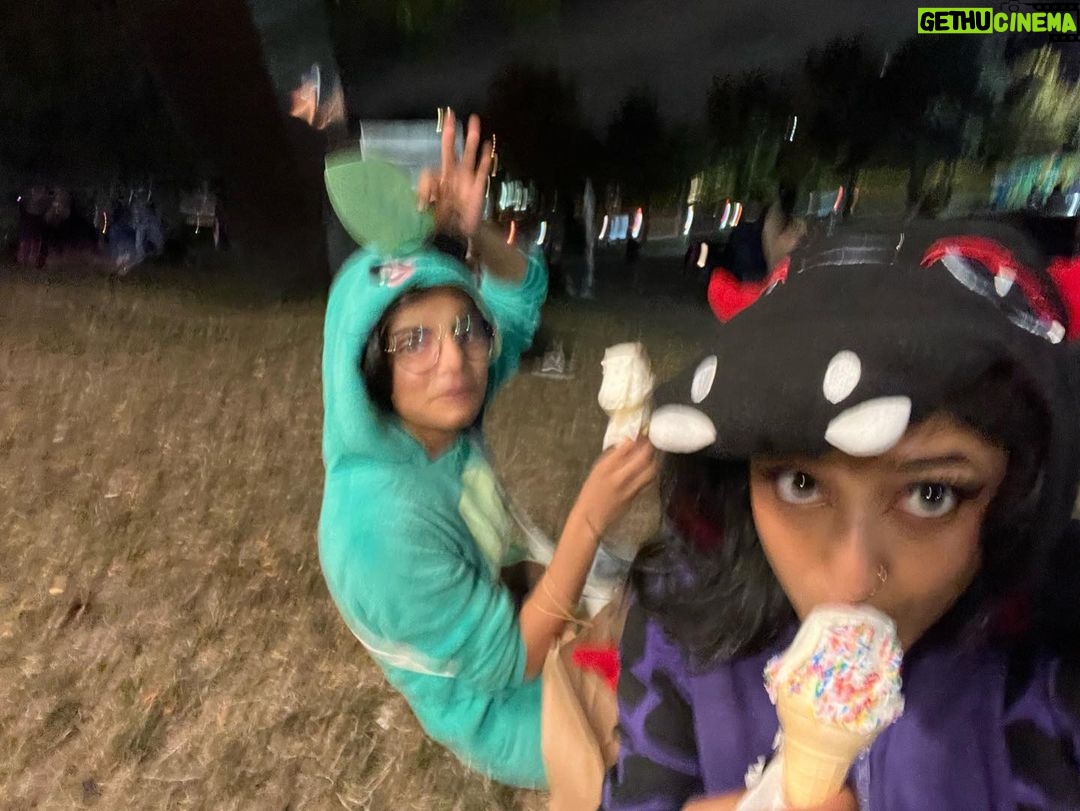 Maitreyi Ramakrishnan Instagram - just a couple of industry babiess🥑🐉