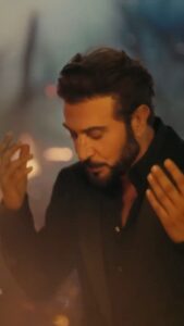 Majid Al Muhandis Instagram - #الحب_الابدي قصة حب عظيمة كنت شاهد عليها مع صديق عمري فائق حسن شاركتني بغنائها حبيبته صولا فنانة تعشق الغناء واحنا نعشقها وهبت نفسها لموهبتها ومشاعرها تجسدت بصوتها بكل حب ، حسيت بكل كلمه بهذا العمل وفرحان بهذا الصدى الرائع من كل احبابي والجمهور الاكثر من رائع الالحان كانت من ابداع صديقي محمود خيامي والتوزيع الموسيقي للمبدع دائما المايسترو مدحت خميس ‏@assala_official ‏@faikhassan_official ‏@khayametto ‏@medhat.khamis ‏@jassim.mohd ‏@nihatodabasiofficial @rotanamusic ‬⁩