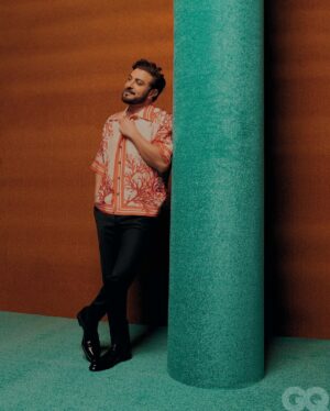 Majid Al Muhandis Instagram - من جلسة تصوير GQ  @gqmiddleeast 

Words: @babylon.doll

Photography: @xx_niquita_xxi

Styling: @keanoushdarosa

Producer: @steff.producer

Editorial Assistant: @monique.spearman

Set Design:@kitdmit @kitavin.studio

Grooming: @le.kairouz

Fashion Assistant: @thesheraz 

Lighting Assistant: Jaypee Hardan
Agency: @humanagementme
 

#GQMenOfTheYear2022  #GQMOTY