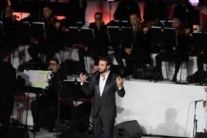 Majid Al Muhandis Instagram - من حفل #اللوفر  بمناسبة الذكرى الخامسة لافتتاحه في #أبوظبي  عاصمة اماراتنا الحبيبة استمتعنا بهذا الصرح الثقافي المبهر من تنظيم  شركة @moments.events