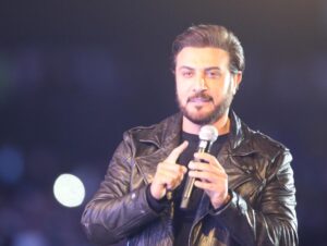 Majid Al Muhandis Instagram - مع الغالي #ابو_طلال  في #مدل_بست #الرياض #راشد_الماجد