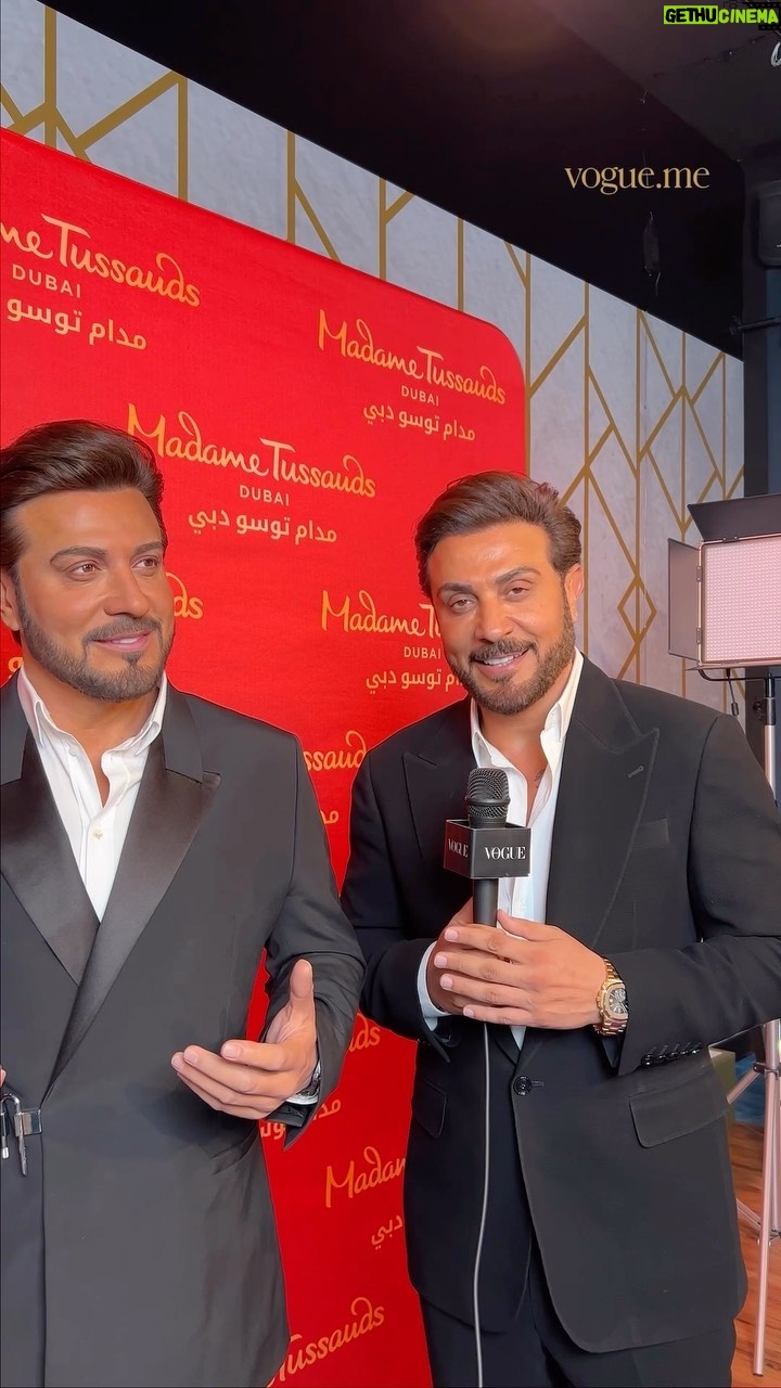 Majid Al Muhandis Instagram - Just hours ago, Saudi-Iraqi singing sensation #MajidAlmohandis came face-to-face with his doppelgänger at #MadameTussauds Dubai. Be the first to see his reaction to his wax statue now! #VogueArabia قبل ساعات معدودة، التقى نجم الغناء السعودي العراقي #ماجد_المهندس شبيهه وجهًا لوجه بمتحف #مدام_توسو في دبي. كونوا أول مَن يشاهد رد فعله على تمثاله الشمعي الآن! #ڤوغ_العربية