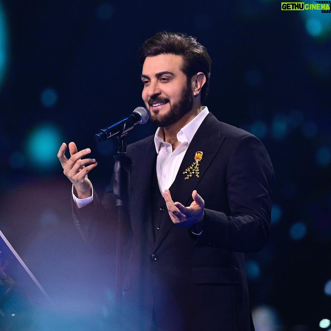 Majid Al Muhandis Instagram - #فبراير_الكويت ❤️❤️ @rotanamusic @rotanalive @bin.baroon