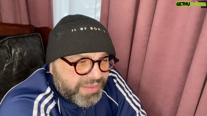 Maksim Fadeev Instagram - Привет! Остается три дня до завершения приема работ на конкурс аранжировщиков. Ловите новый обзор и голосуйте в комментариях за лучшую работу (от 01 до 14) 🤌 (Все 14 в пост не вмещаются - их можно послушать в нашем чате «ФАДЕЕВ И МУЗЫКАНТЫ» в тг. Ссылка - в сториз 💫)