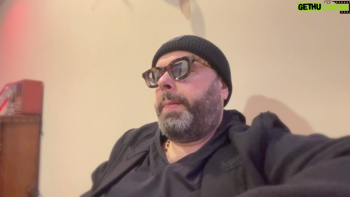 Maksim Fadeev Instagram - Ребята, привет. Вторая серия обзора на работы, присланные на конкурс аранжировщиков. Голосуйте в комментариях за лучшую (от 1 до 10 номера). Полные версии работ можно услышать в нашем чате ФАДЕЕВ И МУЗЫКАНТЫ в Telegram 💫