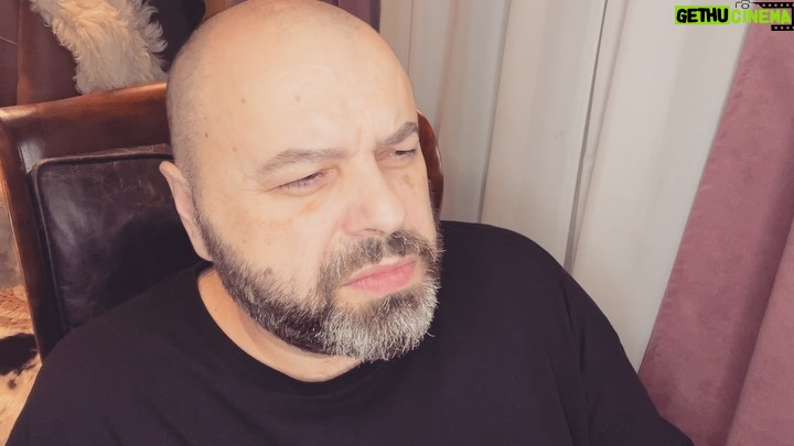 Maksim Fadeev Instagram - Ребята, привет! Продолжается конкурс аранжировщиков. Как и обещал, сделал обзор нескольких работ. Рад за тех, кто услышит в нем свои аранжировки. Жду ваши работы до 20.02.23 Голосуйте в комментариях за лучшую (1-2-3-4-5-6-7-8-9)
