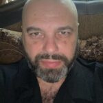 Maksim Fadeev Instagram – Странное ощущение, будто идёт невидимая война между темной энергией и светлой! Видимо, одной из сторон стало больше! Лично я догадываюсь какой, а вы?