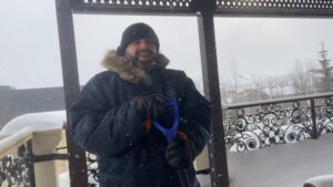 Maksim Fadeev Instagram - Всем хорошего дня! 🙏🏻Как говорил мой отец: «Счастье у тебя под ногами, нужно немного потрудиться и поднять его»! Желаю всем поднять своё счастье! И другу и врагу!