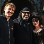 Maksim Fadeev Instagram - На днях в Москве состоялась премьера фильма студии «ТриТэ» и режиссера Алексея Нужного «Бременские музыканты». Это большой проект, над музыкой к которому я и моя команда работали 11 месяцев. В широкий прокат фильм выходит 1 января 2024 года. Моей задачей было не только переосмыслить и аранжировать по-новому великую музыку Геннадия Гладкова, но и написать туда несколько новых произведений. С Лешей Нужным я согласился работать сразу, я его обожаю и считаю безгранично талантливым. Сегодня покажу Вам видео, на котором - наш рабочий процесс с режиссером над одной из новых песен в фильм. Он говорил мне об ощущении, которое должно быть в музыке, а я тут же сочинял, и если это «да», попадание, то развивал его. Это происходило мгновенно, как импровизация. С Геннадием Игоревичем Гладковым мы не успели подробно что-то обсудить. Говорили по телефону буквально минуту, он просто сказал, что доверяет мне. Это уже ценно. Жаль, что он ушел именно в момент создания нашей музыки, мне кажется, что это очень символично. Что касается его музыки, мы сохранили все в деталях, просто сделали звук чуть посолиднее с учетом технологий. А все новое уже писалось более современно. Я бы очень рекомендовал вам пойти на это кино на зимних каникулах. Это доброе, очень музыкальное и семейное кино. Ну а после выхода фильма на экраны покажу вам процесс написания музыки к нему подробнее: как сочинялась музыка и что в итоге получилось)