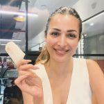 Malaika Arora Instagram - ‘coz two is better than one! 🤤 Say hello to our 2 refreshing flavours, just in time for summers 🌞You can order them through Zomato,Swiggy or wwww.getawaydesserts.com for a home delivery. #GetAWay #icepops