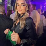 Malak Ahmed Zaher Instagram – Heart has been happy 🖤🌚💫
