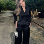 Malak Ahmed Zaher Instagram – From the closing ceremony of ICCE X Samsung 🖤✨ 
@samsungegypt 

Outfit @__mamzi__ 
Makeup @dinaelkasheff 
Hair @alfredandmina