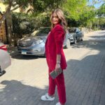 Malak Ahmed Zaher Instagram - سعيدة لاختياري اني امثل مبادرة مصر لمحو امية لغة الاشارة و اني اكون سفيرة لمبادرة راقية و مهمة زي دي و ان شاء الله نقدر بجد نعمل تغيير ملحوظ في محو امية لغة الاشارة💗 Extremely proud to be chosen as the Ambassador of the sign language literacy initiative in Egypt, this is a huge pleasure and i hope we really make a difference in Sign language literacy💞 Styled by @mayajules In @liliblancofficial suit✨ Hair by @alfredandmina Makeup by my 💗@lailaazaherr11
