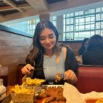 Malak Ahmed Zaher Instagram – Happiest 21 year old kid in the world 😅 

This is how i spent my day, went to the zoo to see my favorite animal 🦒 then went to eat my favorite meal since i was 12 , and lastly went home to the sweetest surprise from the closest people to my heart❤️ isn’t this the best birthday anyone could ever ask for ? 

It’s always the little things that make me happy, can’t thank you guys enough for making my day so special i love you all..you know yourselves 🥰 

عيد ميلادي ال ٢١ كان مختلف نقدر نقول ان بالمنظر ده لما جمعت الصور ورا بعض و شفت انا قضيت يومي ازاي لا ده عيد ميلادي ال ١٢ كده🤪😂 

دايما الحجات الصغيرة هي الي بتبسطني و كفايا وجود الناس الي بحبها جمبي و احساسي بحبهم و انهم عايزين يسعدوني عايزة اشكرهم واحد واحد و اقلهم اني بحبهم اوي و انهم غاليين عندي اوي و هما عارفين نفسهم💙