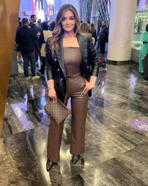 Malak Ahmed Zaher Instagram - From @ziadbourji 's film premiere wala ghalta 🤎 

Outfit from: @be_my_guest_shopping 
Makeup by: @mayayammine 
Hair: @vicken.b @shanttavitian