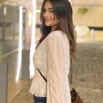 Malak Ahmed Zaher Instagram – شوية صور مهزوزة و انا منكوشة حاجة بسيطة كده 🙆🏻‍♀️
