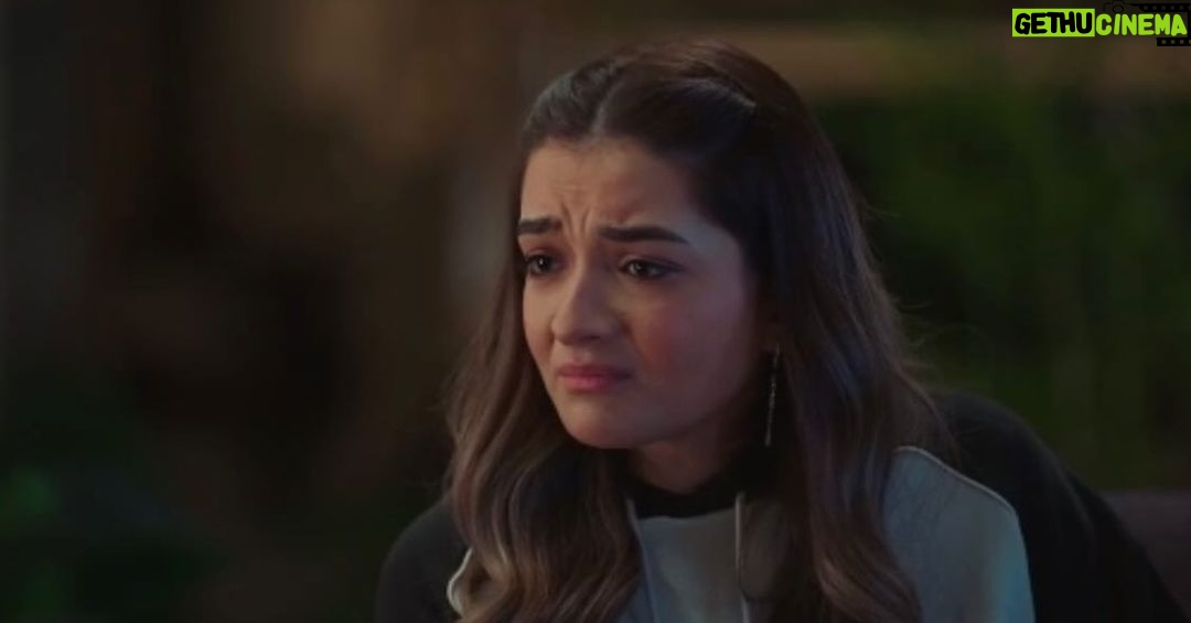 Malak Ahmed Zaher Instagram - و لا انت عايزنا نخسر الفولورز و الاعلانات بسبب غلطة الاستاذ رامي ...... و احنا مالنا ما كل واحد يشيل شيلته ولا انت شايف ايه ؟ 😇 #راندا #حازم #محارب #رمضان٢٠٢٤🌙